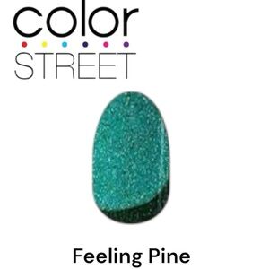 3 FOR $35: COLOR STREET Nail Strips - Felling Pine